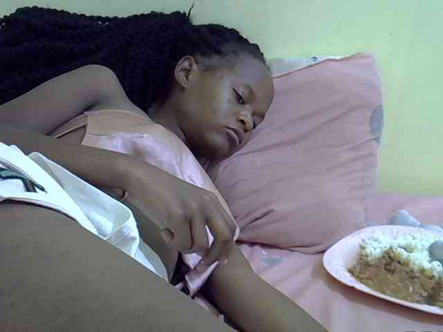 Hotdreamteen001 webcam