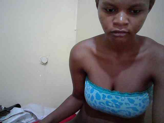 Hotdreamteen001 webcam