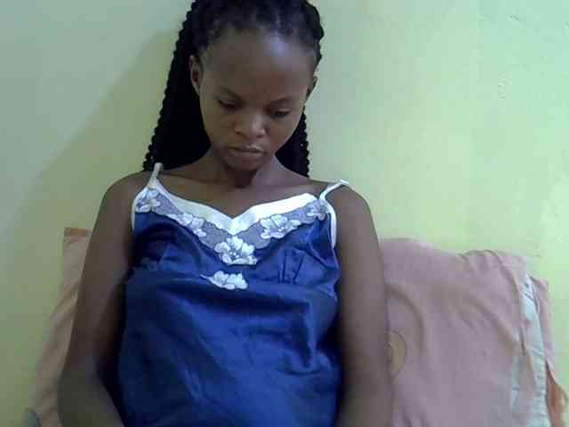 Hotdreamteen001 webcam