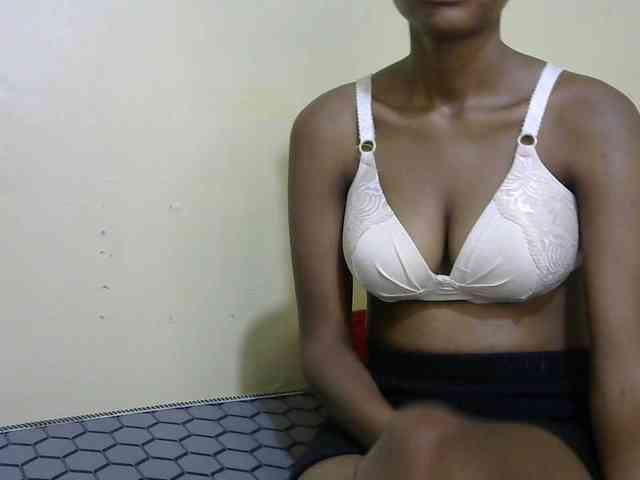 Hotdreamteen001 webcam