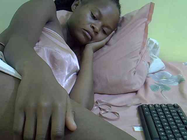 Hotdreamteen001 webcam