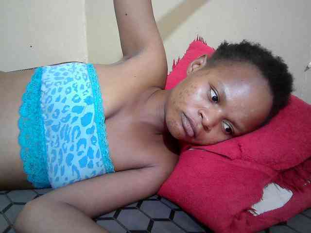 Hotdreamteen001 webcam