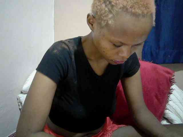 Hotdreamteen001 webcam