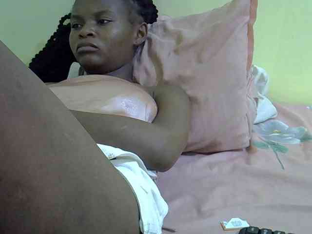 Hotdreamteen001 webcam