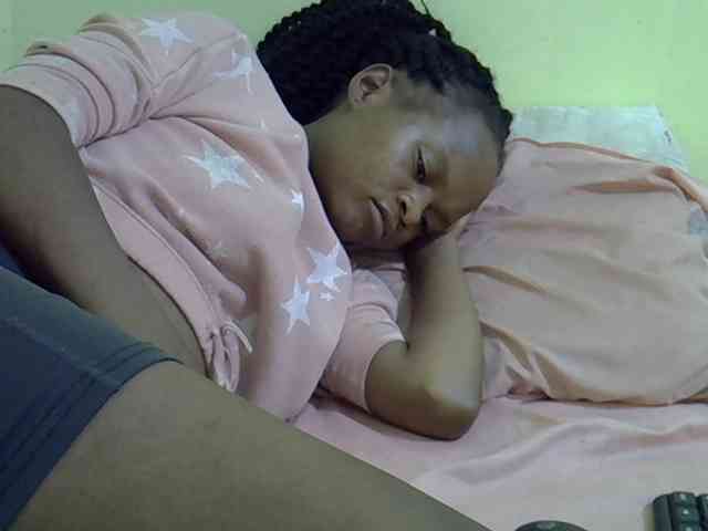 Hotdreamteen001 webcam