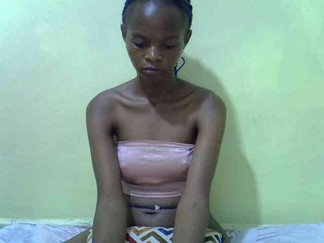 Hotdreamteen001 webcam