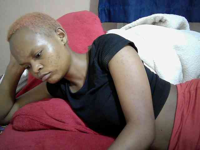 Hotdreamteen001 webcam