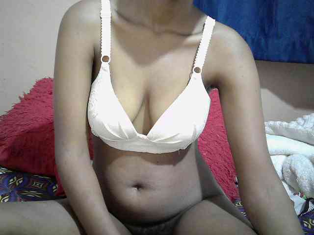 Hotdreamteen001 webcam