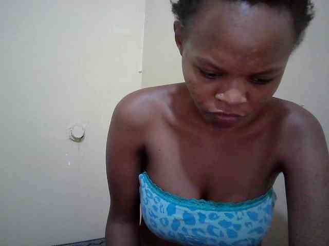 Hotdreamteen001 webcam