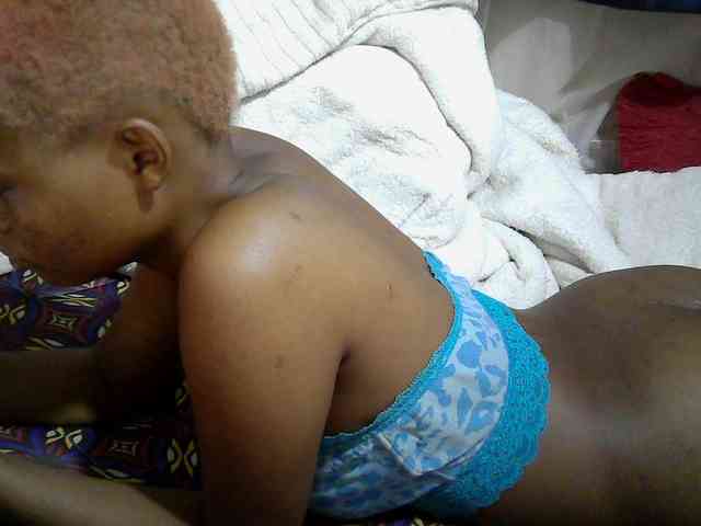 Hotdreamteen001 webcam