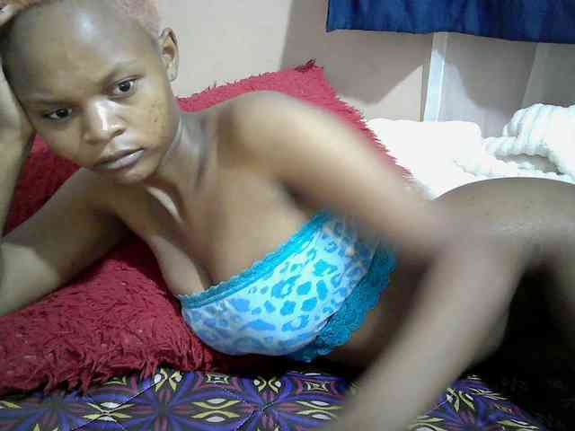 Hotdreamteen001 webcam