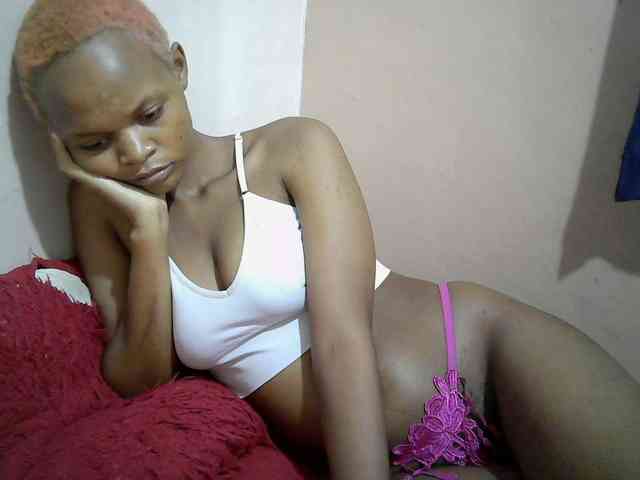 Hotdreamteen001 webcam