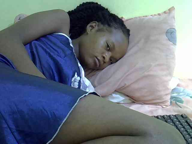 Hotdreamteen001 webcam