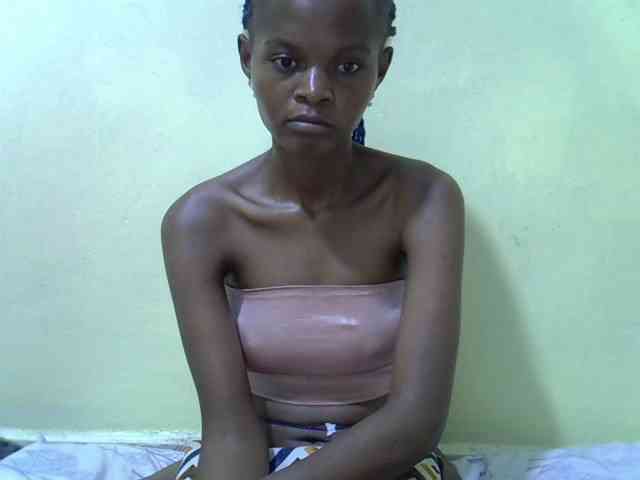 Hotdreamteen001 webcam