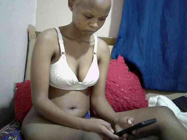 Hotdreamteen001 webcam