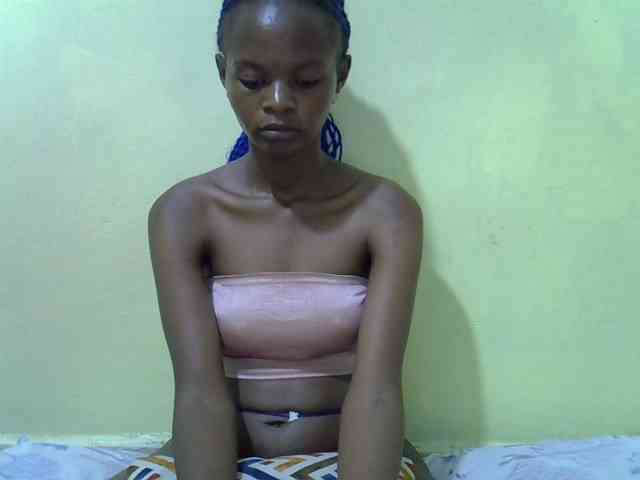 Hotdreamteen001 webcam