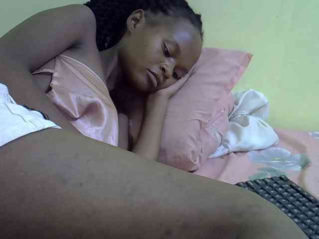 Hotdreamteen001 webcam