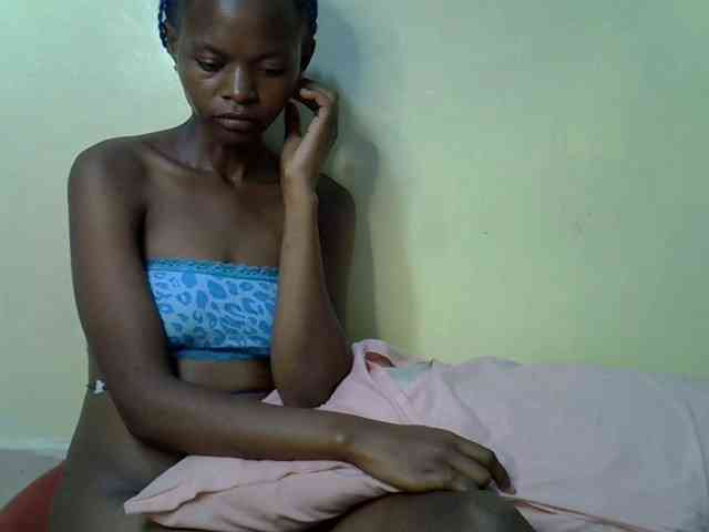 Hotdreamteen001 webcam