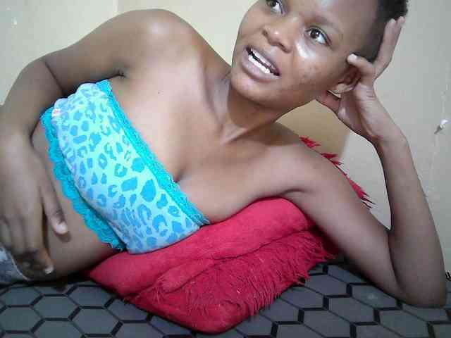 Hotdreamteen001 webcam