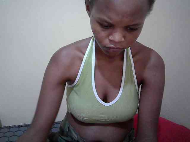 Hotdreamteen001 webcam