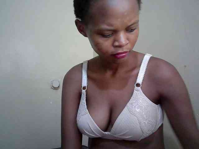 Hotdreamteen001 webcam