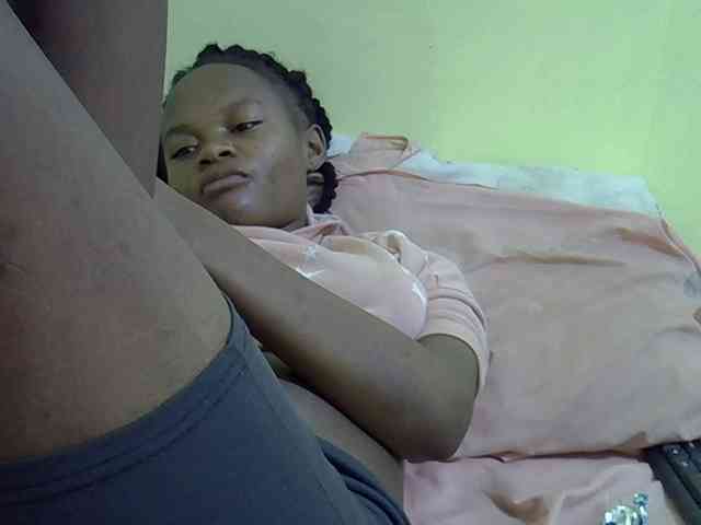 Hotdreamteen001 webcam