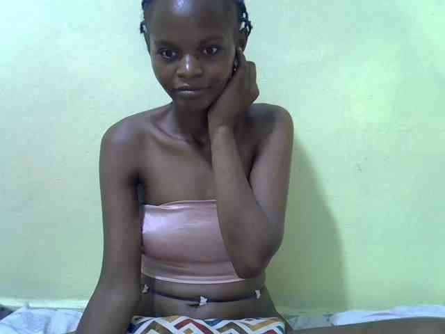 Hotdreamteen001 webcam