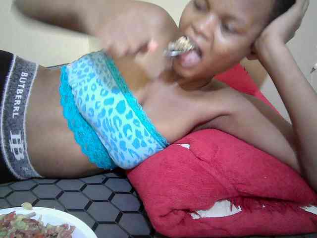 Hotdreamteen001 webcam