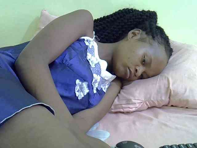 Hotdreamteen001 webcam