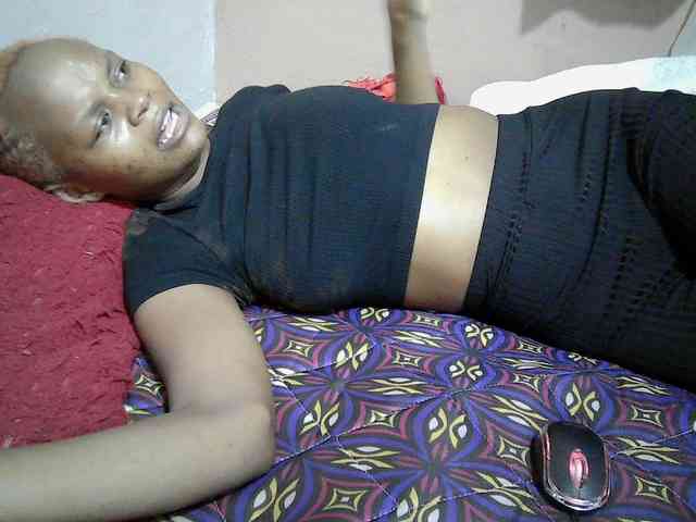 Hotdreamteen001 webcam