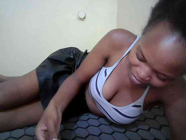 Hotdreamteen001 webcam