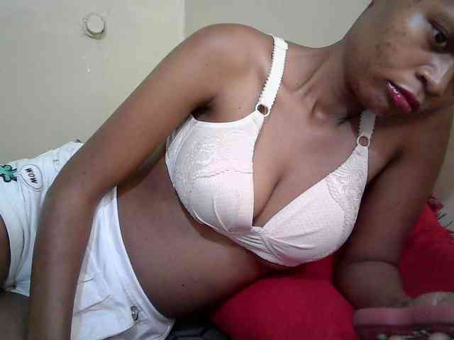 Hotdreamteen001 webcam