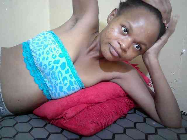 Hotdreamteen001 webcam