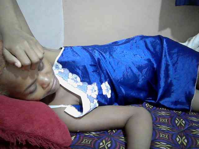 Hotdreamteen001 webcam