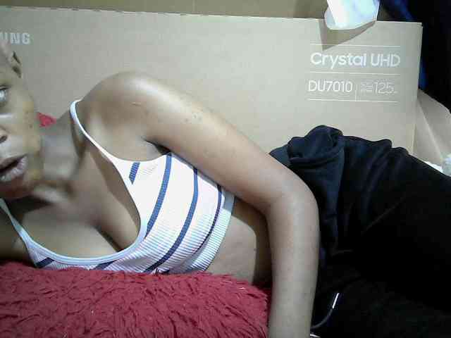 Hotdreamteen001 webcam