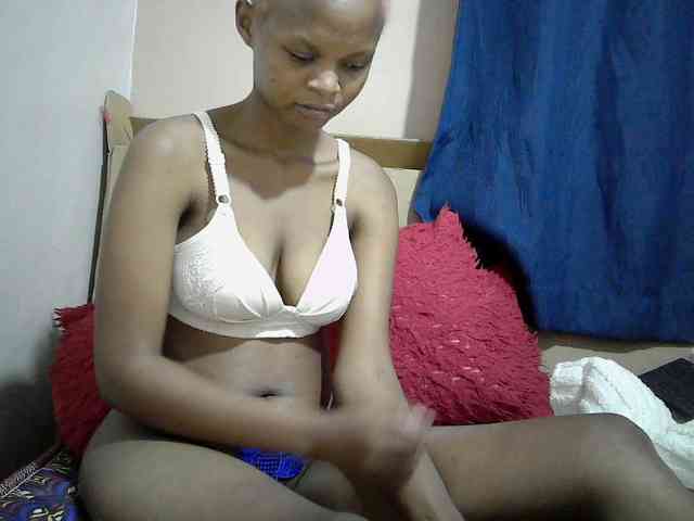 Hotdreamteen001 webcam