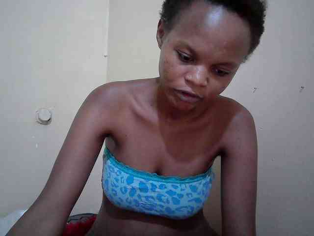 Hotdreamteen001 webcam