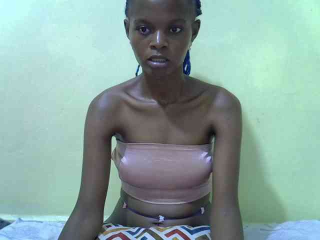 Hotdreamteen001 webcam