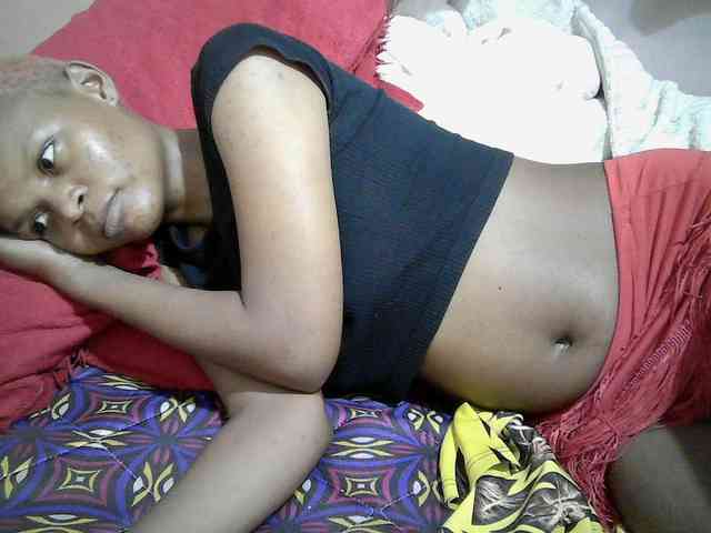 Hotdreamteen001 webcam