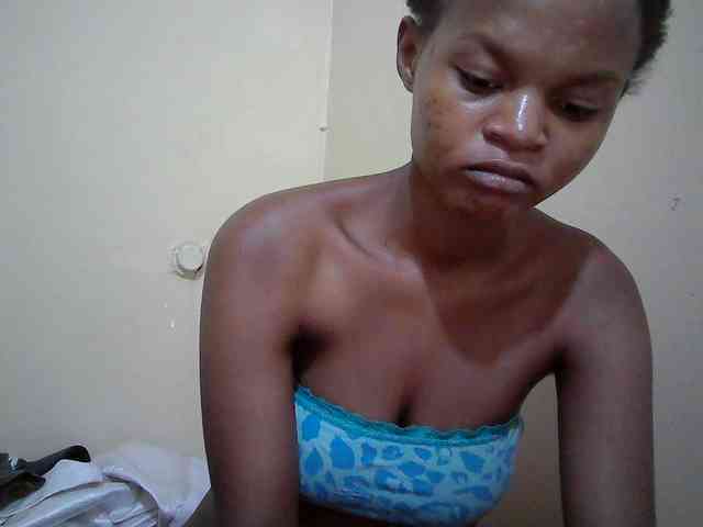 Hotdreamteen001 webcam