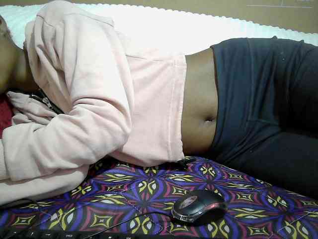 Hotdreamteen001 webcam