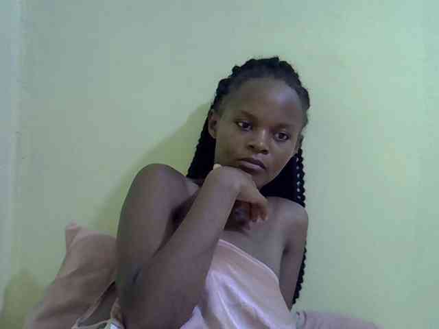 Hotdreamteen001 webcam