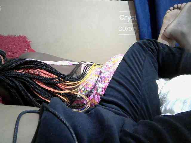 Hotdreamteen001 webcam