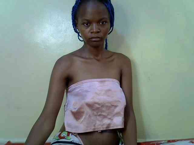 Hotdreamteen001 webcam