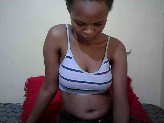 Hotdreamteen001 webcam