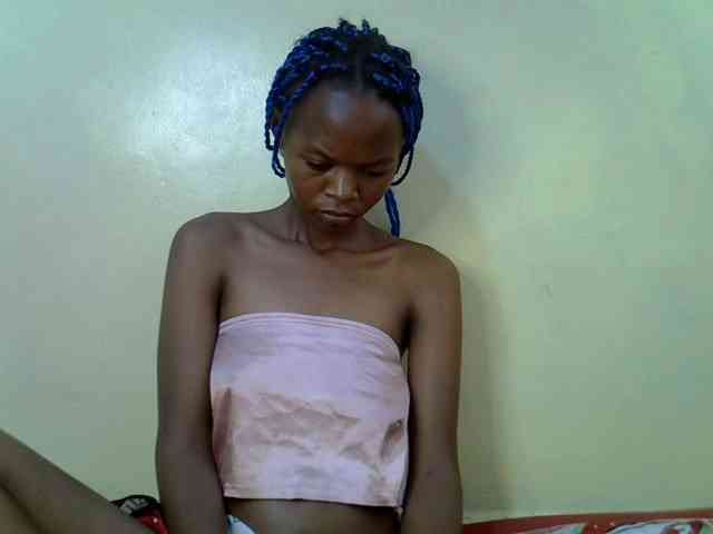 Hotdreamteen001 webcam