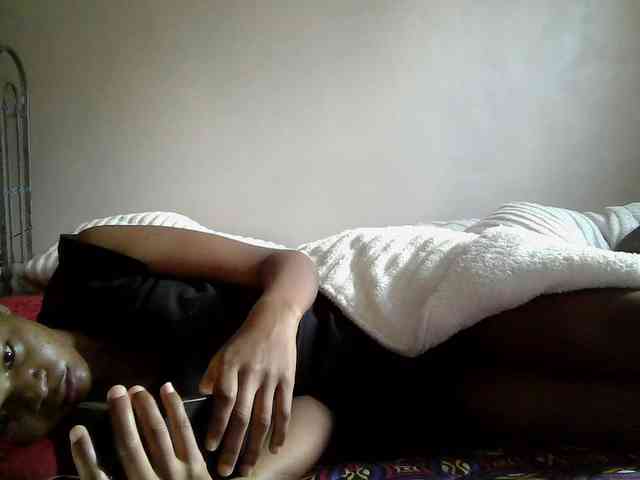 Hotdreamteen001 webcam