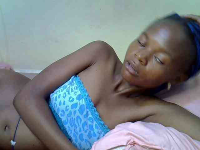 Hotdreamteen001 webcam