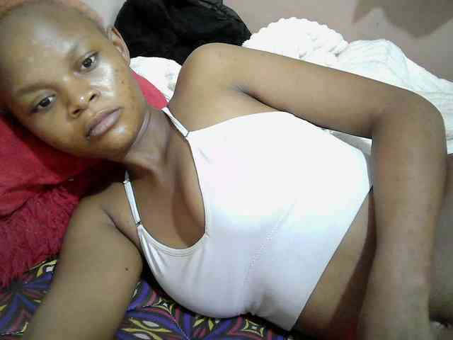 Hotdreamteen001 webcam