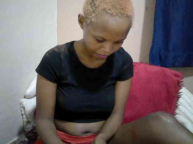 Hotdreamteen001 webcam